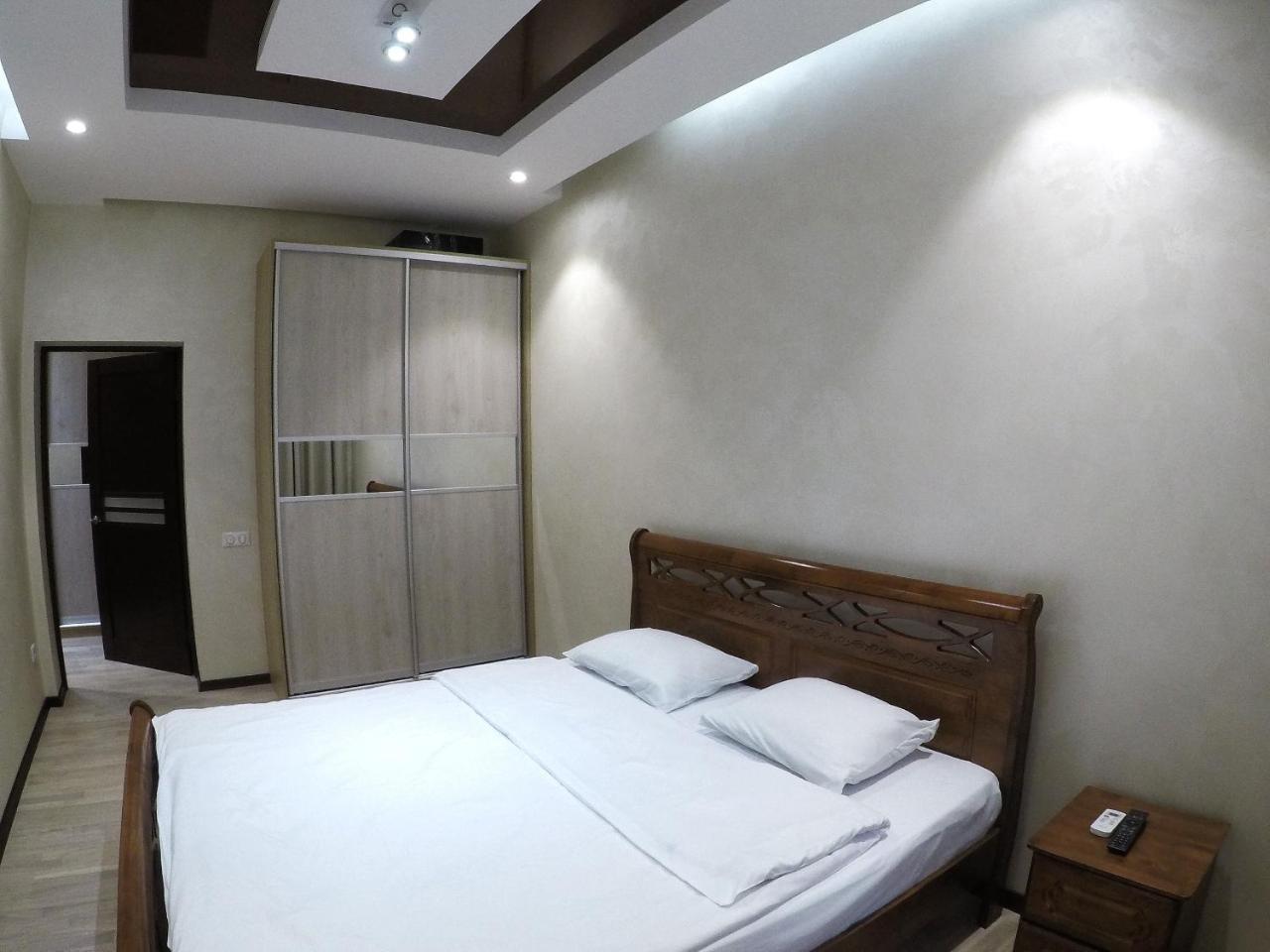 Apartment On Dragomirova Κίεβο Εξωτερικό φωτογραφία