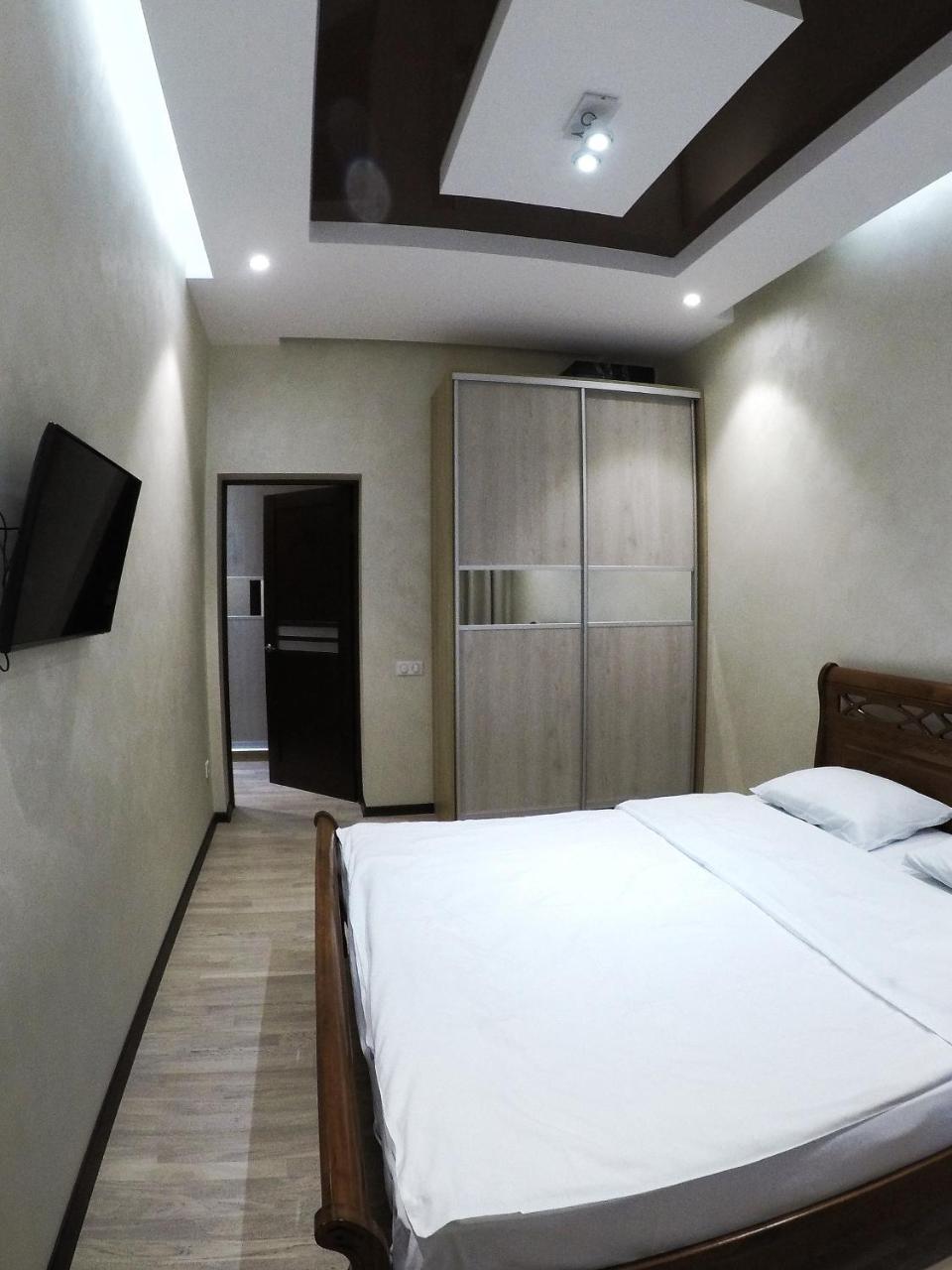 Apartment On Dragomirova Κίεβο Εξωτερικό φωτογραφία